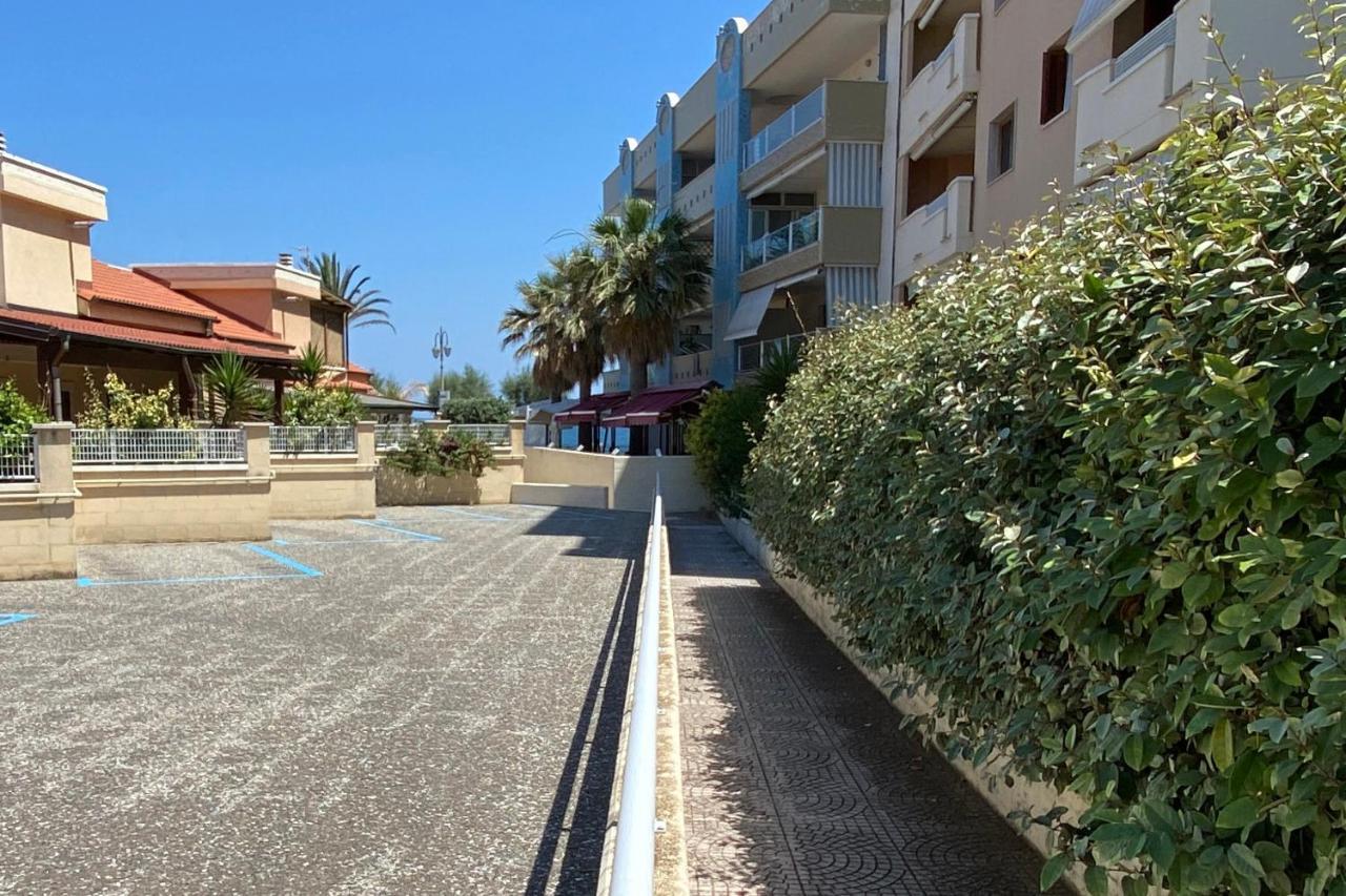 La Rotonda - Casa Vacanze Giovinazzo Kültér fotó